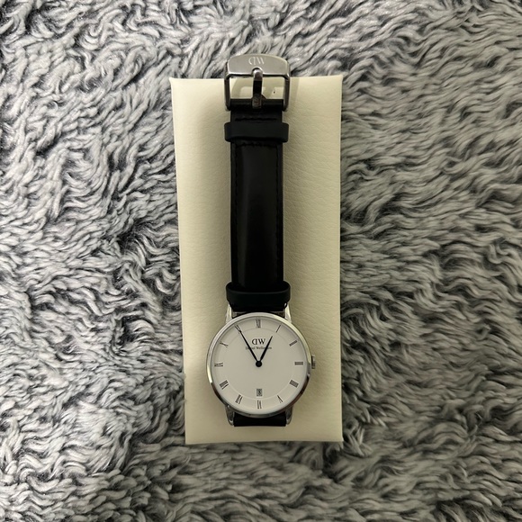 Daniel Wellington Dapper Sheffield - Picture 3 of 4